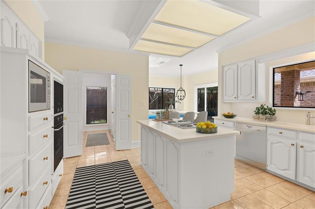 6015 Steamboat Dr in Dallas, TX - Building Photo - Building Photo
