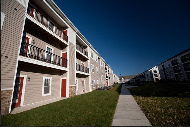 Apartments at Grand Prairie photo'