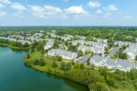 Apartments in Warrenville, IL