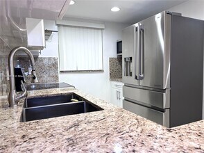 5903 W 28th Ave in Hialeah, FL - Building Photo - Building Photo