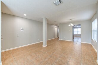 1823 Usher Ct in Katy, TX - Building Photo - Building Photo