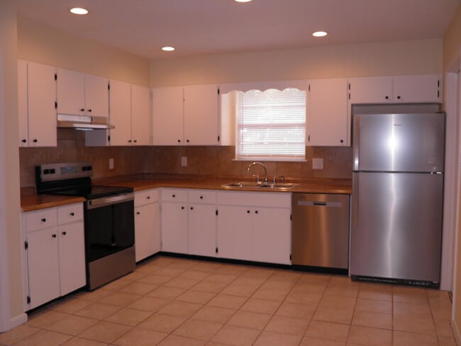 property at 14 Jonquil Ave NW