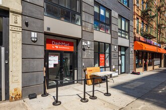 Parc Standard in New York, NY - Building Photo - Building Photo
