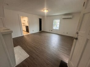 35 Branch St in Gainesville, GA - Building Photo - Building Photo