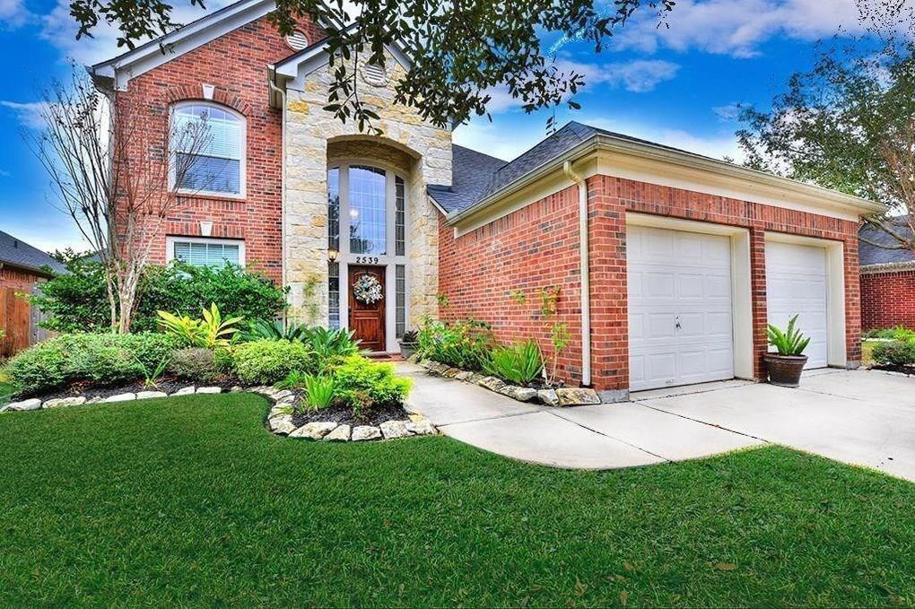 2539 Llano Springs Dr in Katy, TX - Building Photo