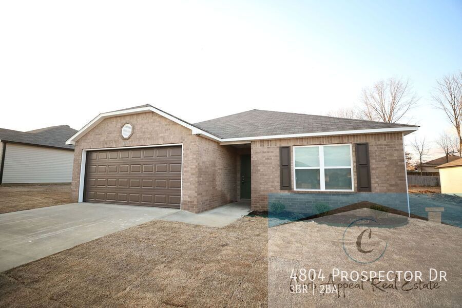 4804 Prospector Dr in Jonesboro, AR - Building Photo