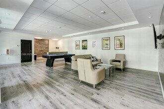 4100 Davie Rd in Davie, FL - Building Photo - Building Photo