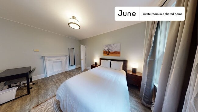 Private bedroom in 3 bed/1 bath Home in Boston, MA - Building Photo - Building Photo