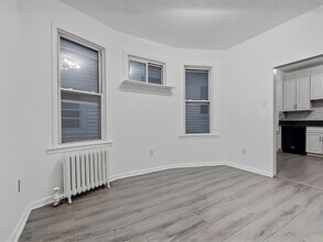 22 Harrison Ave, Unit 2 in Garfield, NJ - Building Photo - Building Photo