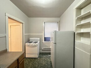 1309 Oak Ave, Unit W2 in Evanston, IL - Building Photo - Building Photo