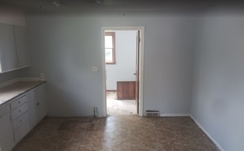 1508 E Fairchild St in Danville, IL - Building Photo - Building Photo
