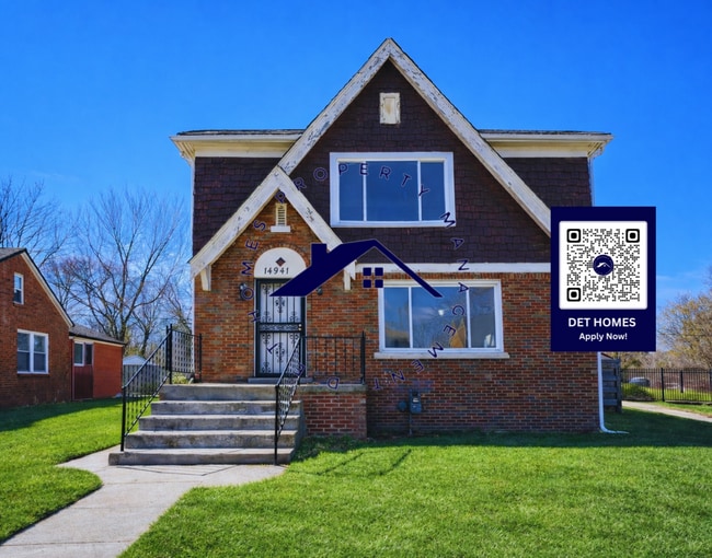 property at 14941 Robson St