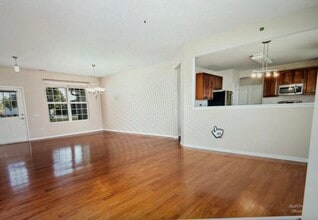 13337 Oakwood Ave in Huntley, IL - Building Photo - Building Photo