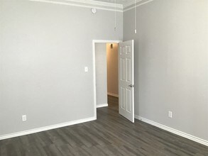 5026 Chase Stone Dr in Bacliff, TX - Building Photo - Building Photo