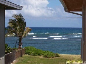 68-10 Apuhihi St in Waialua, HI - Building Photo - Building Photo