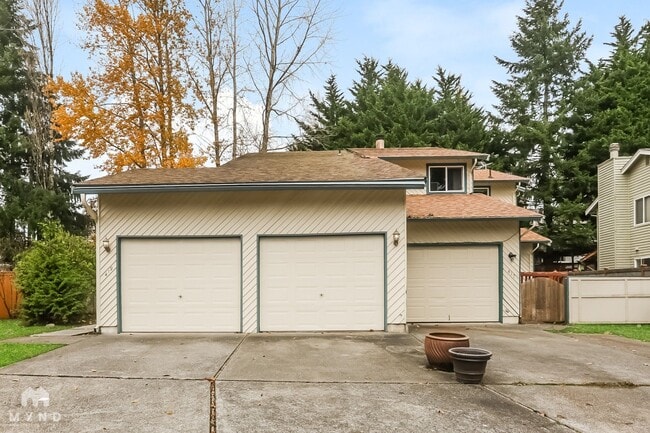 property at 419 122nd St SW