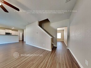 6565 Paw Village Rd in Charlotte, NC - Foto de edificio - Building Photo