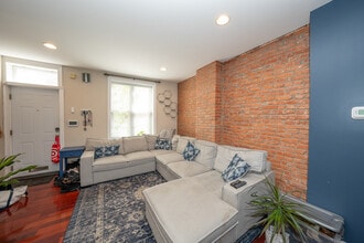 2747 Harper St in Philadelphia, PA - Building Photo - Building Photo