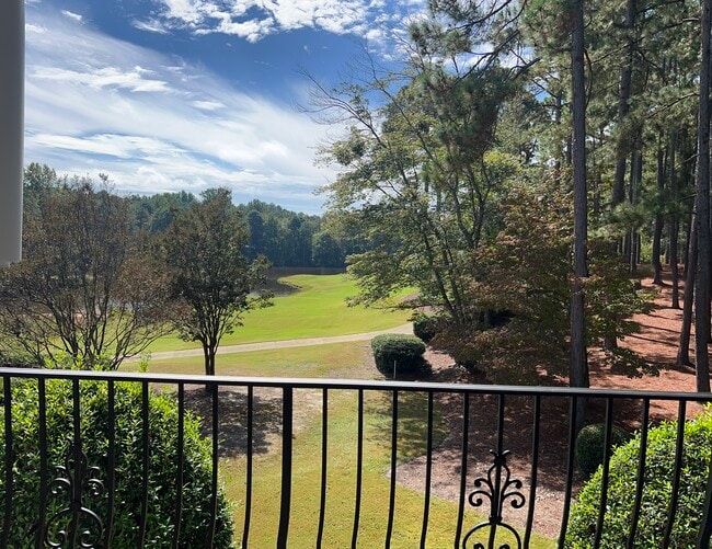 201 Plantation Dr, Unit Diane Paget in Southern Pines, NC - Foto de edificio - Building Photo