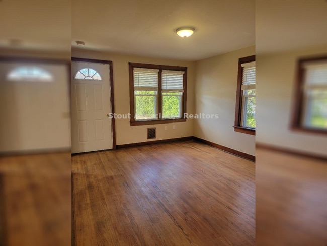 property at 349 N Centre Ave