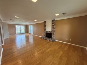 3300 Wells Dr in Plano, TX - Building Photo - Building Photo