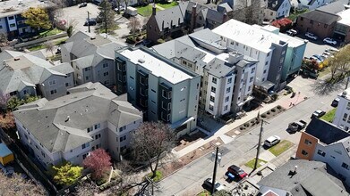 4544 20th Ave NE in Seattle, WA - Building Photo - Building Photo