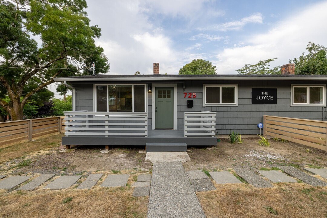 723 29th Ave S in Seattle, WA - Building Photo