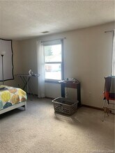 1 St Marc Cir in South Windsor, CT - Building Photo - Building Photo
