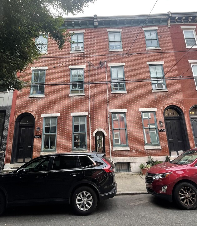 1504 Swain St in Philadelphia, PA - Building Photo