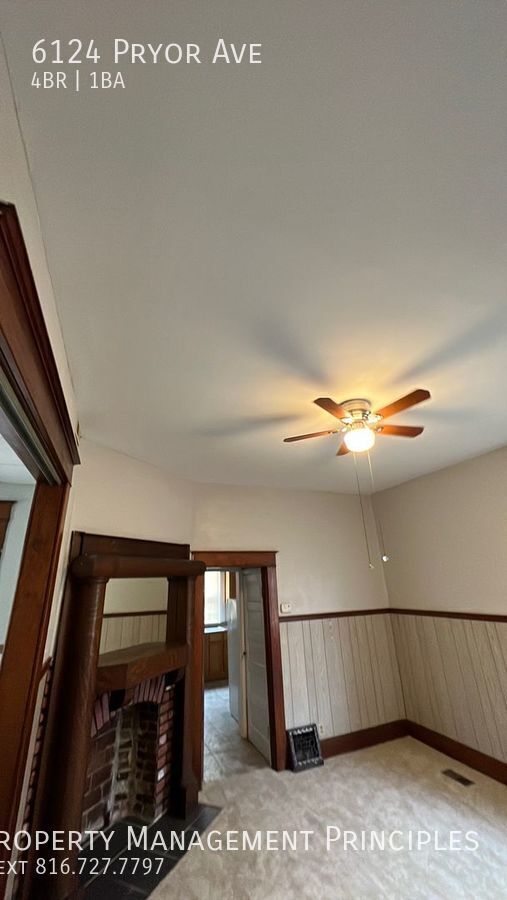 6124 Pryor Ave in St. Joseph, MO - Building Photo - Building Photo