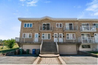 2630-2632 Modugno Rue in St. Laurent, QC - Building Photo - Building Photo