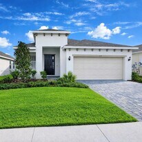 219 Bottle Brush Dr in Haines City, FL - Building Photo