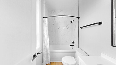520 Egerton St in London, ON - Building Photo - Building Photo