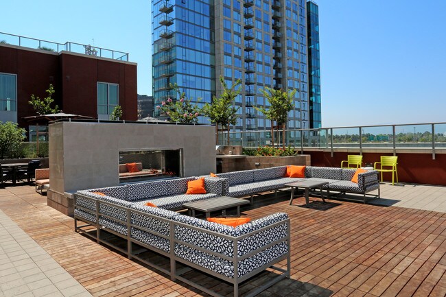 Centerra in San Jose, CA - Building Photo - Building Photo