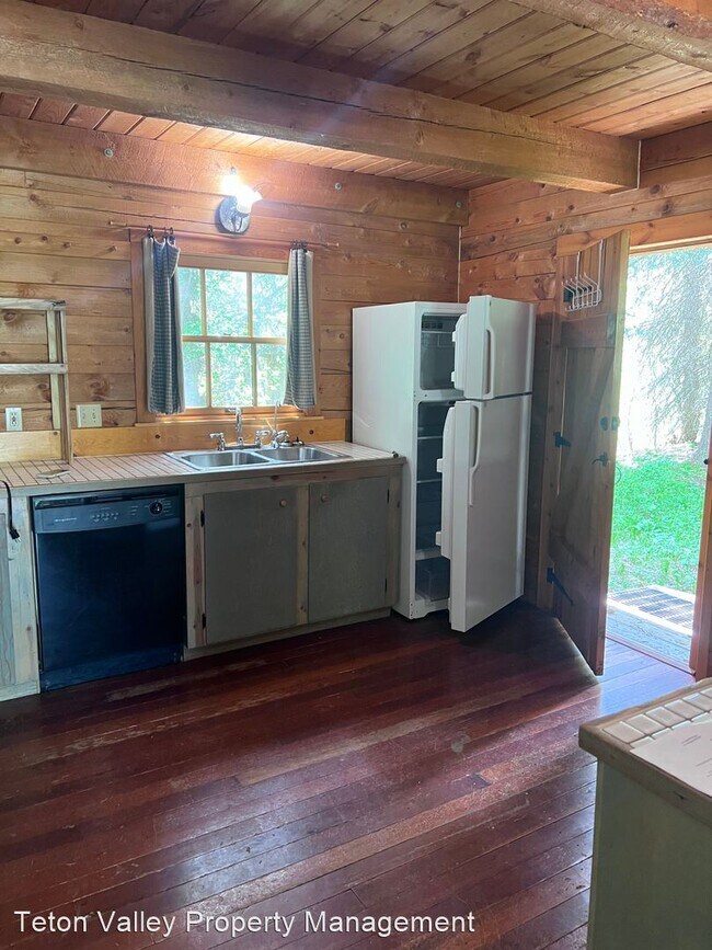 235 E 10000 N photo'