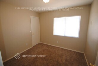 12506 W Shaw Butte Dr in El Mirage, AZ - Building Photo - Building Photo