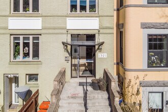 Cooper House in Washington, DC - Foto de edificio - Building Photo