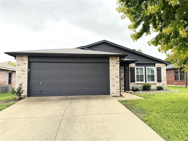 property at 3115 Legend Dr