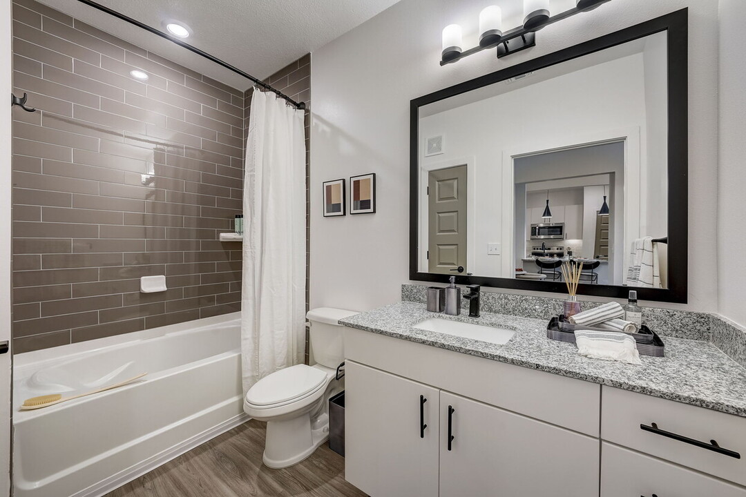 117 Independence Dr, Unit T-039s in Chestnut Hill, MA - Foto de edificio