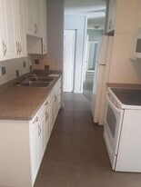 8640-8106 106 Ave NW in Edmonton, AB - Building Photo