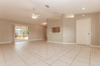 1411 Cromwell Dr in Tarpon Springs, FL - Building Photo - Building Photo
