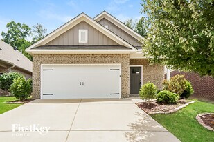 383 W Park Dr in Fultondale, AL - Building Photo