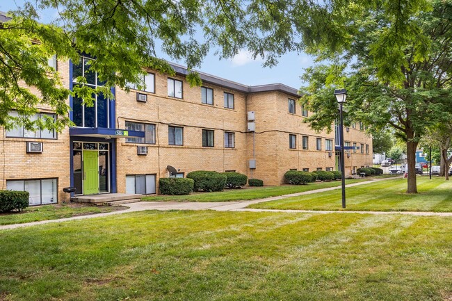 Greenway Apartments