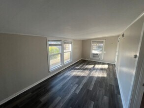 705 Grapevine Rd in Vista, CA - Building Photo - Building Photo