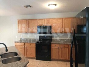31351 N Blackfoot Dr in San Tan Valley, AZ - Building Photo - Building Photo