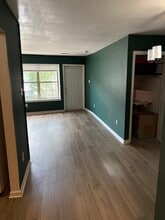203 Rock St, Unit C in Philadelphia, PA - Building Photo - Building Photo