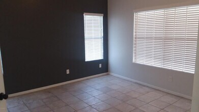 2910 E Brookwood Ct in Phoenix, AZ - Building Photo - Building Photo