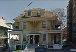 16 Quint Ave, Unit 2 in Boston, MA - Building Photo
