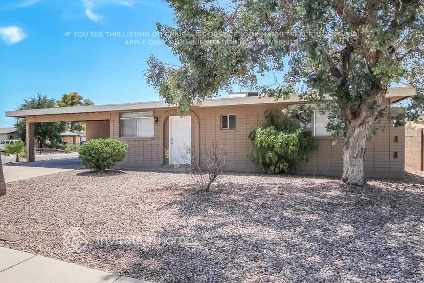 11814 N 30th Dr in Phoenix, AZ - Building Photo