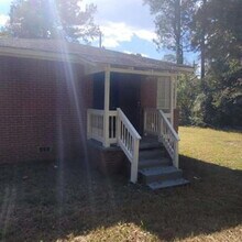 303 Butler St in Lagrange, GA - Building Photo - Building Photo